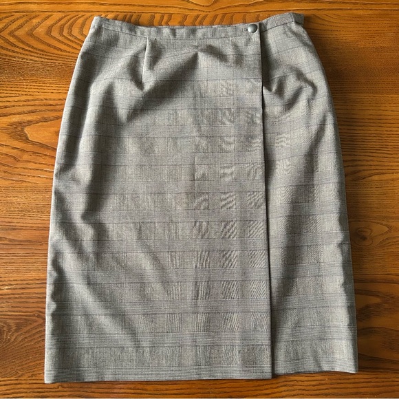 Calvin Klein Gray/Beige Plaid Pencil Skirt - Picture 1 of 9